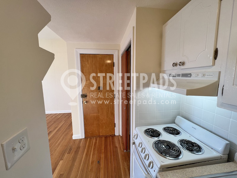 168 North Beacon St, Brighton