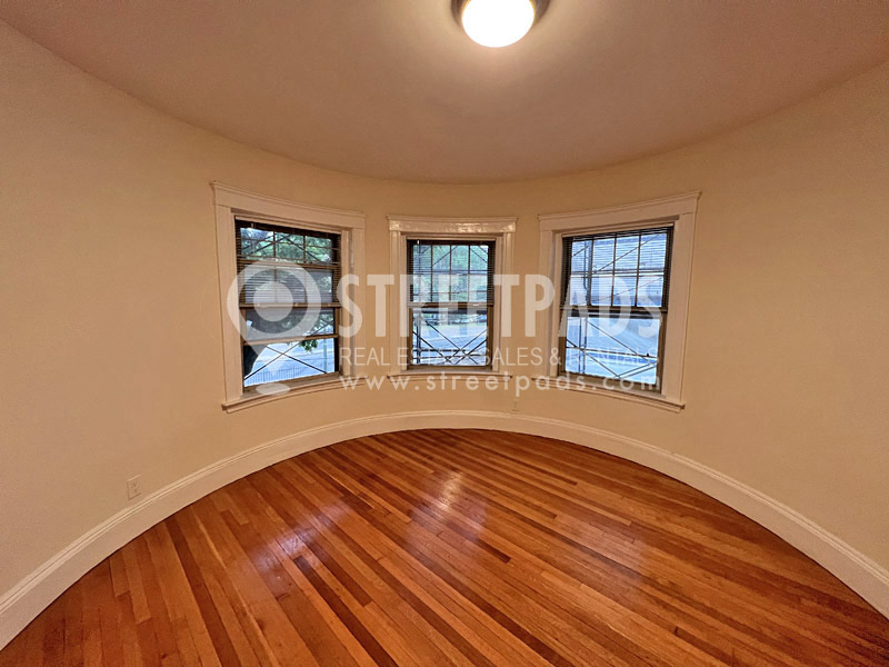 1315 Commonwealth Ave, Allston