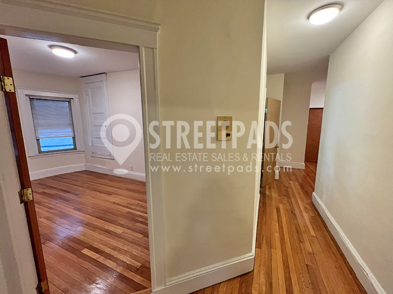 1315 Commonwealth Ave, Allston