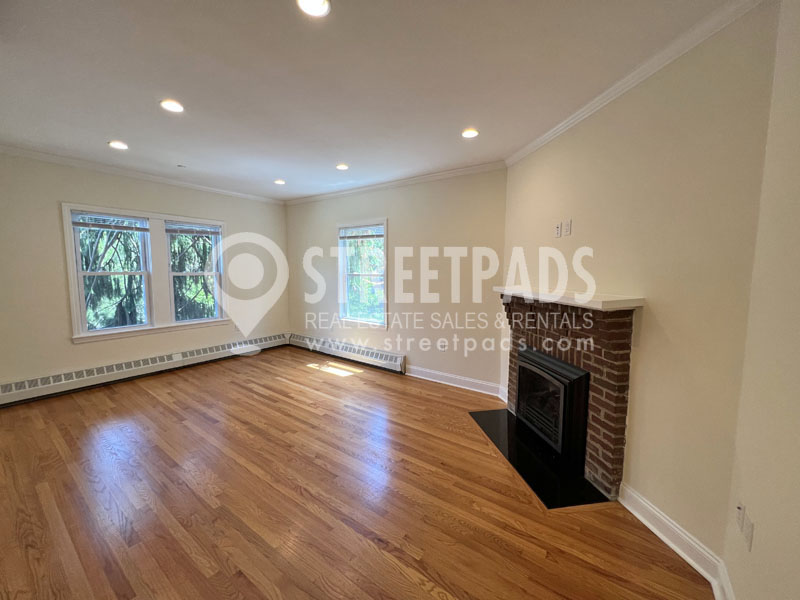 1 Langdon Sq, Neighborhood Nine