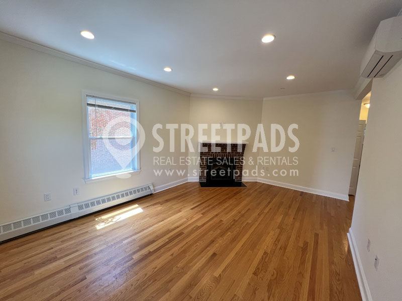 1 Langdon Sq, Neighborhood Nine