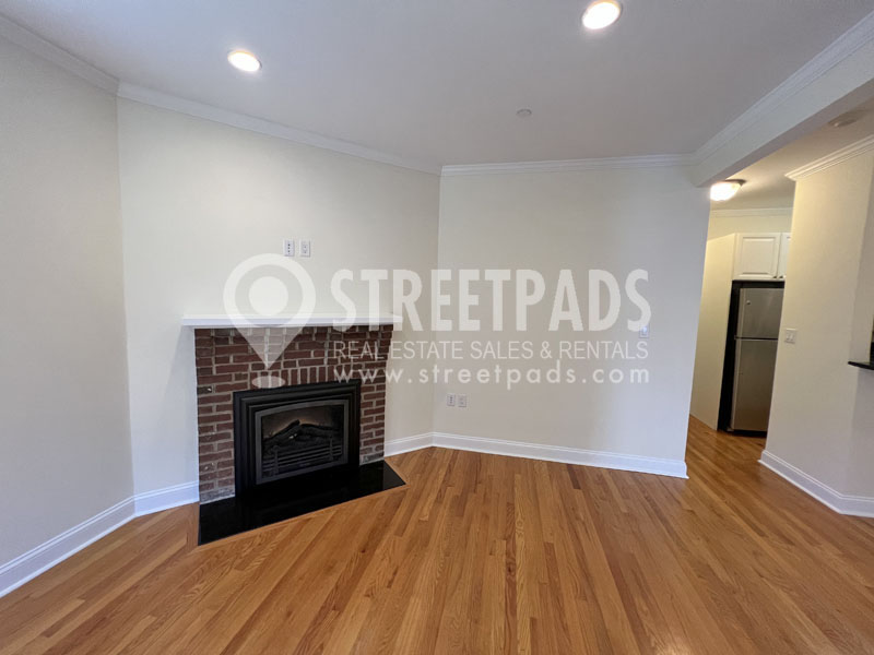 1 Langdon Sq, Neighborhood Nine