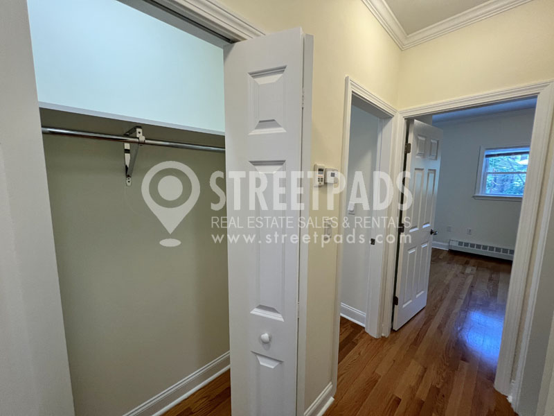 1 Langdon Sq, Neighborhood Nine