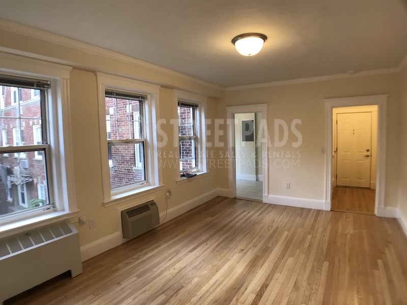 Photos of apartment on Chauncy St.,Cambridge MA 02387