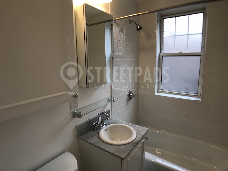 Photos of apartment on Chauncy St.,Cambridge MA 02387