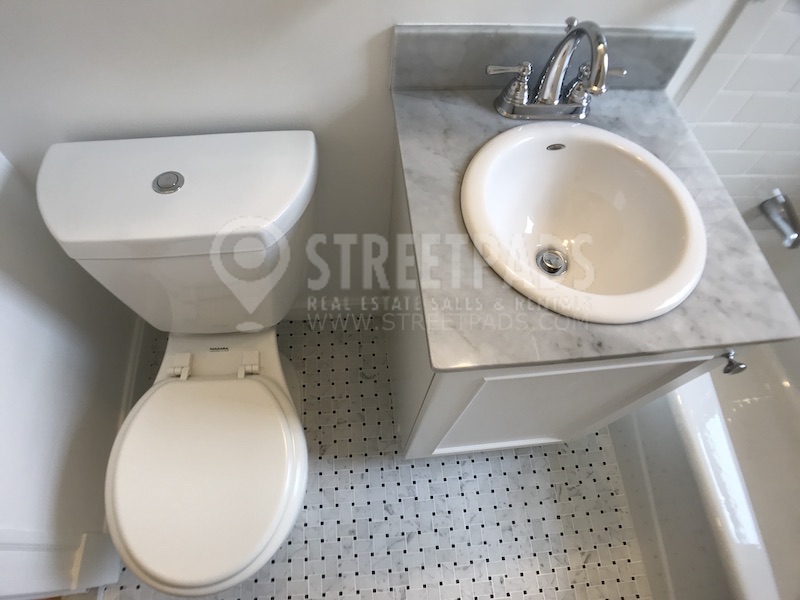 Photos of apartment on Chauncy St.,Cambridge MA 02387