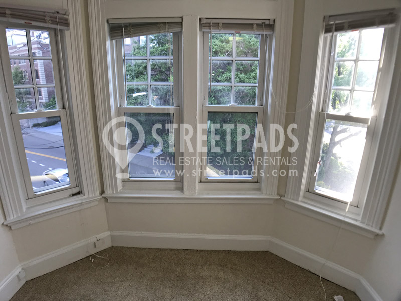 1223 Beacon St, Coolidge Corner