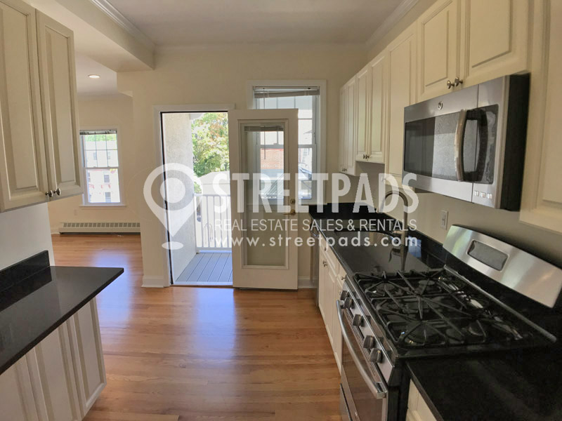 Photos of apartment on Langdon St.,Cambridge MA 