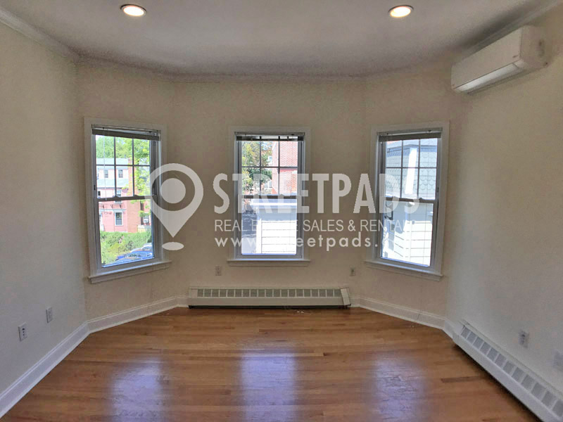 Photos of apartment on Langdon St.,Cambridge MA 
