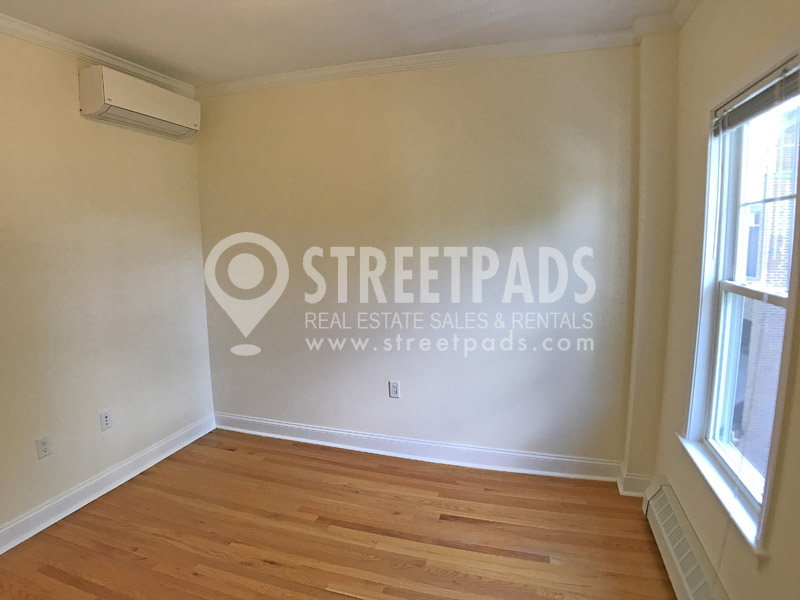 Photos of apartment on Langdon St.,Cambridge MA 