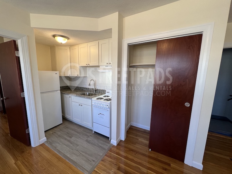 168 North Beacon St, Brighton