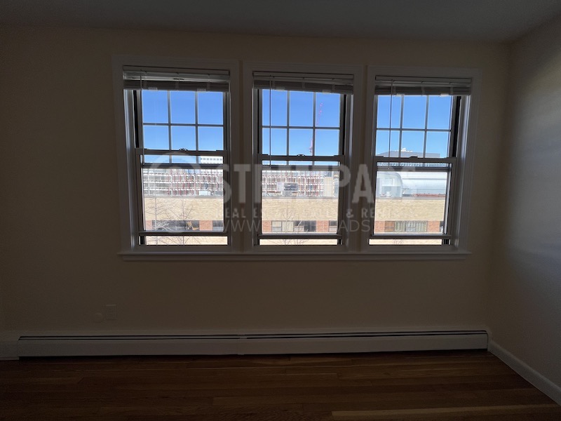 168 North Beacon St, Brighton