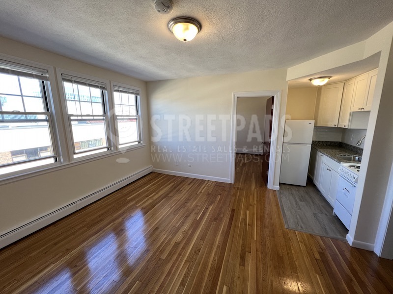 168 North Beacon St, Brighton