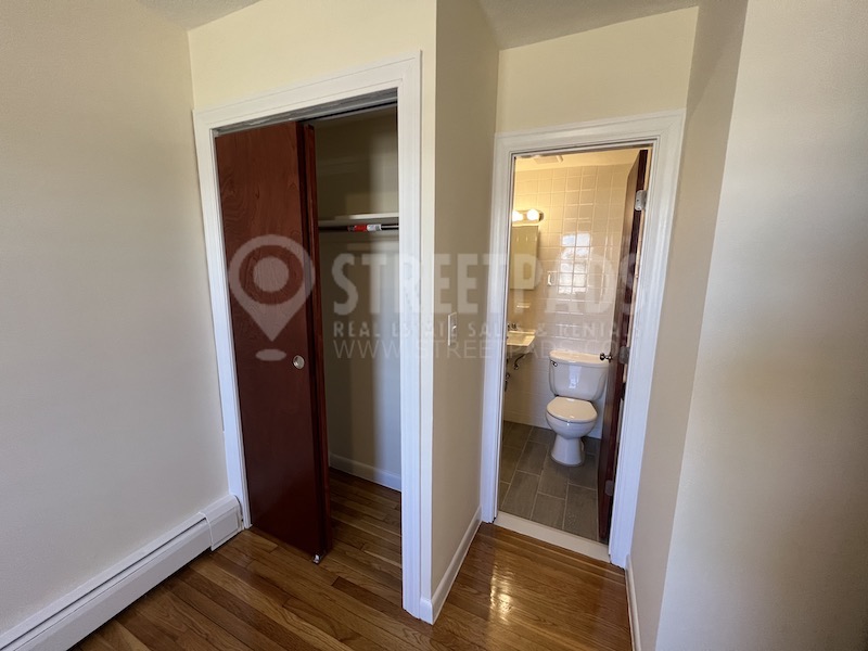 168 North Beacon St, Brighton