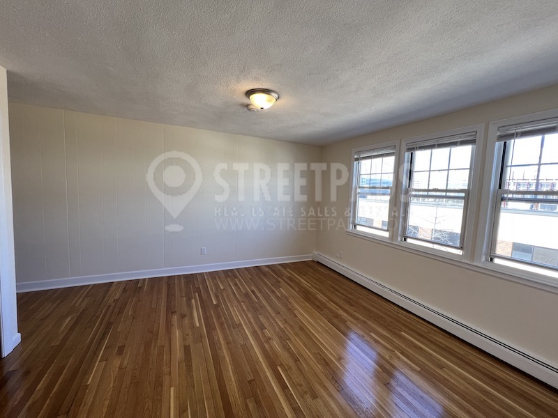 168 North Beacon St, Brighton