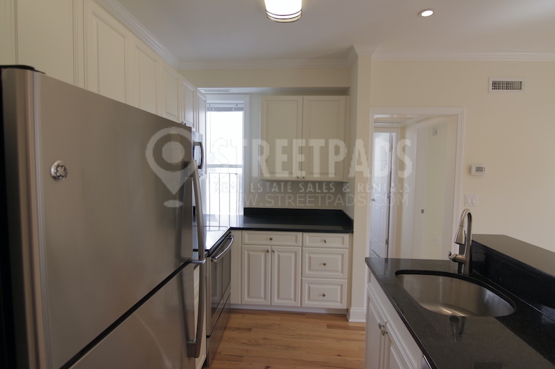 Photos of apartment on Chauncy St.,Cambridge MA 02138