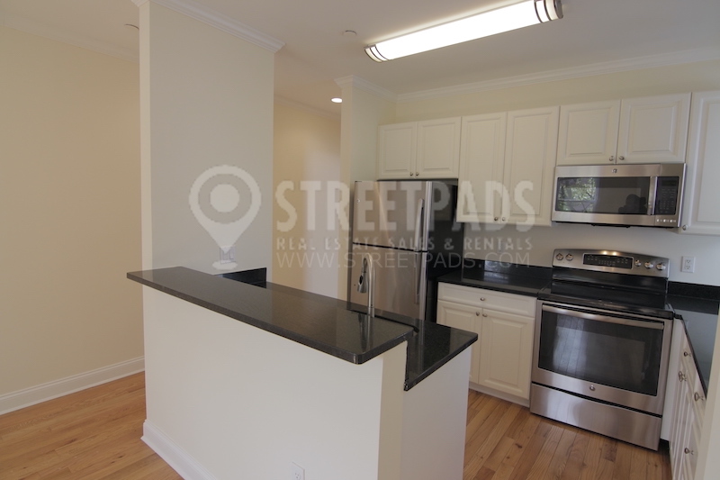 Photos of apartment on Chauncy St.,Cambridge MA 02138