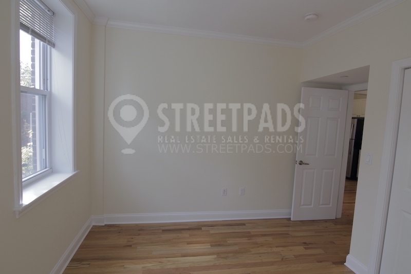 Photos of apartment on Chauncy St.,Cambridge MA 02138