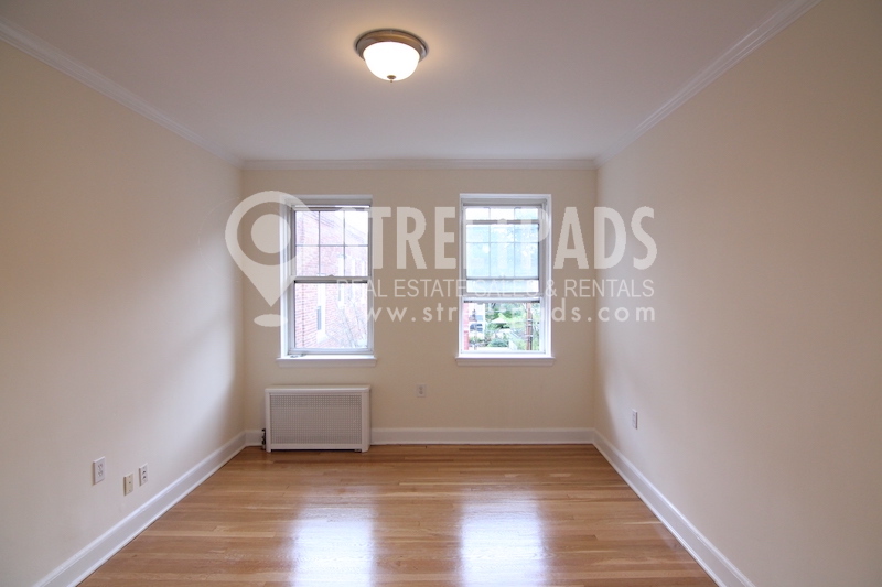 39 Auburn St, Coolidge Corner