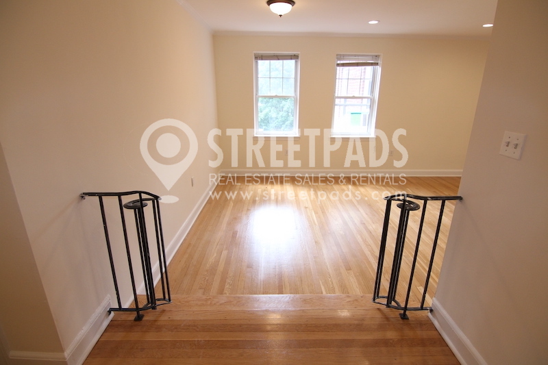 39 Auburn St, Coolidge Corner