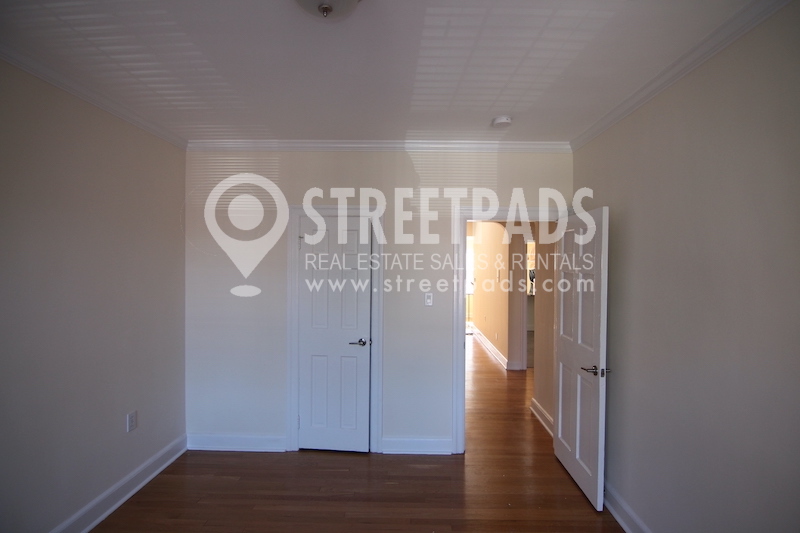 39 Auburn St, Coolidge Corner