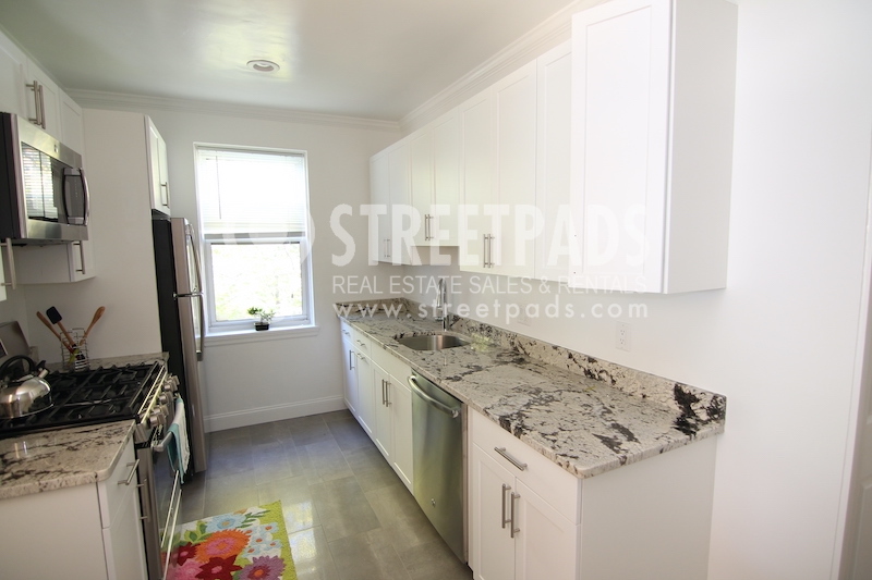 39 Auburn St, Coolidge Corner