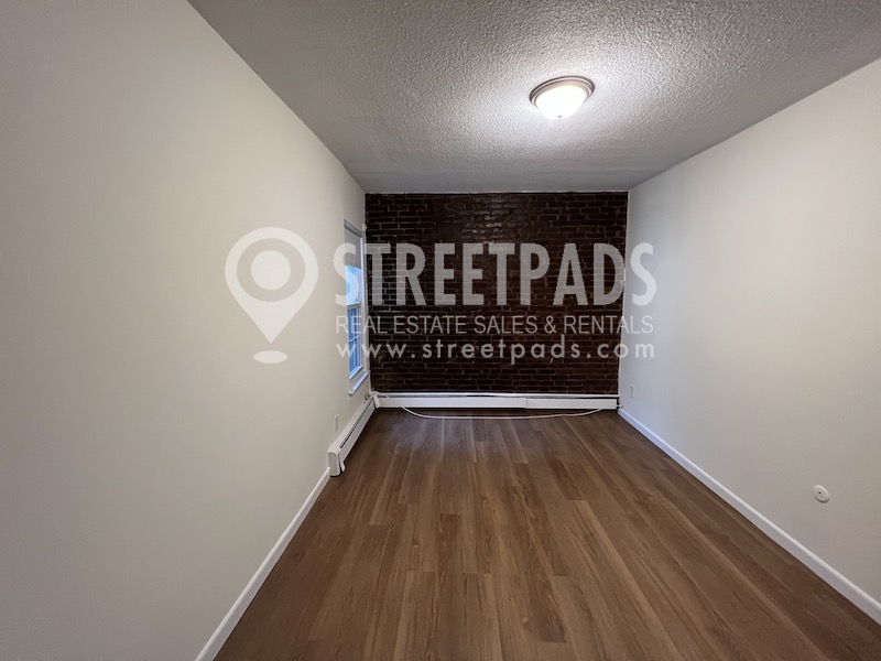 50 Huntington Ave, Jamaica Plain