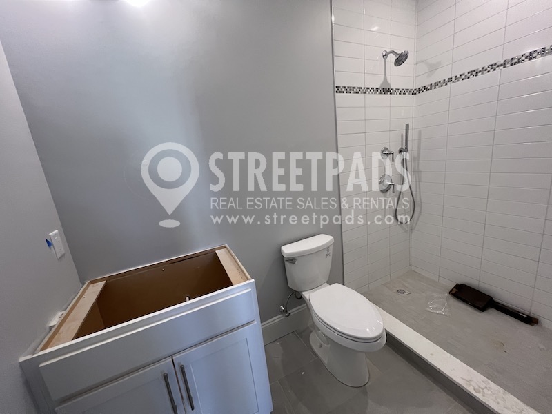 2 Oakland St, Brighton