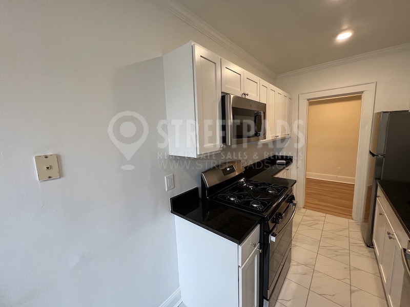 100 Kilsyth Rd, Brighton