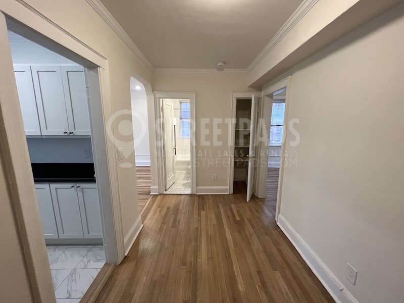 100 Kilsyth Rd, Brighton