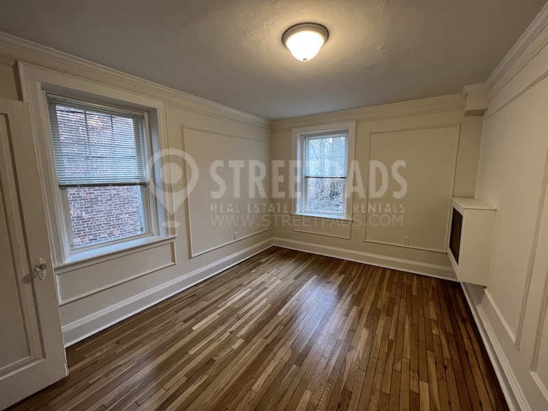 100 Kilsyth Rd, Brighton