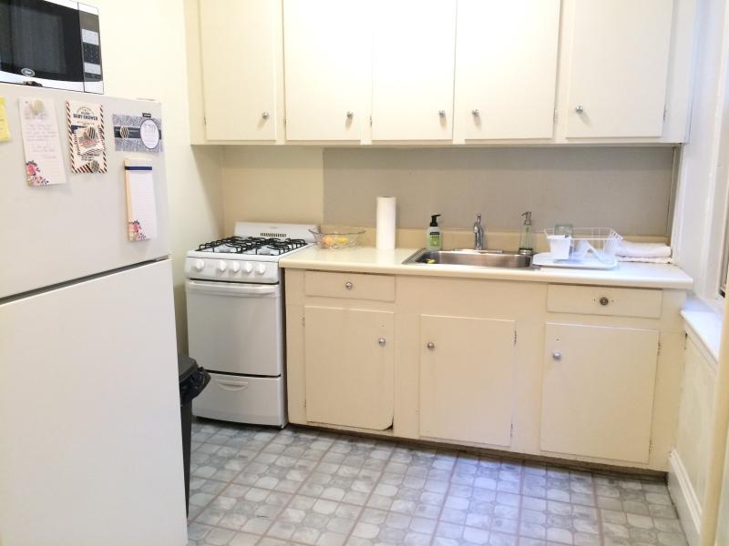 Photos of apartment on Massachusetts Ave.,Cambridge MA 