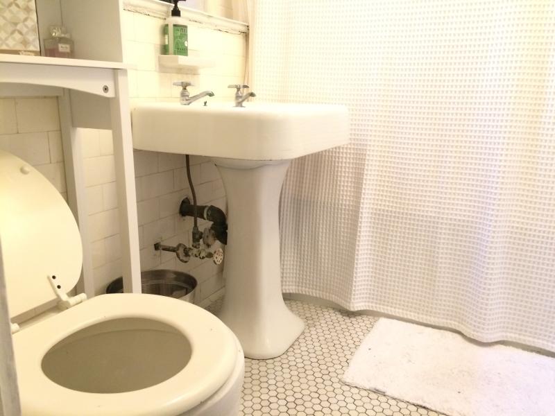 Photos of apartment on Massachusetts Ave.,Cambridge MA 