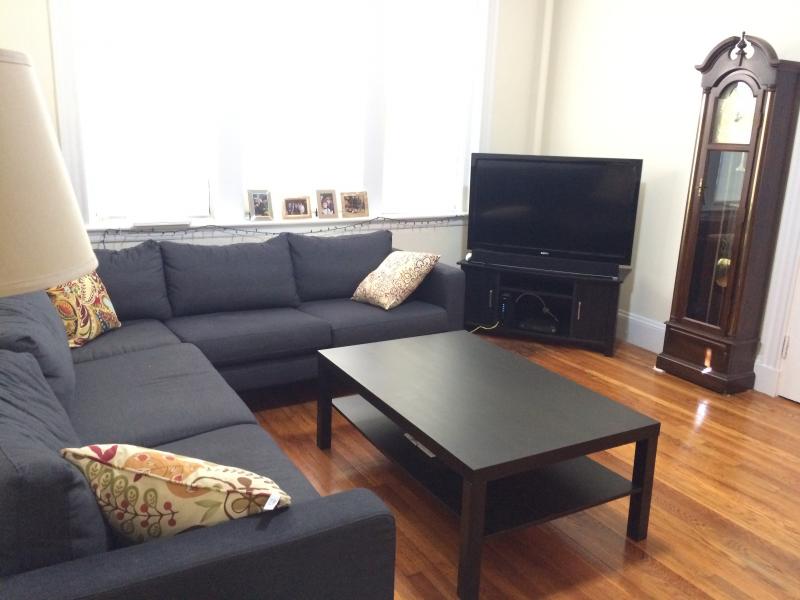 Photos of apartment on Massachusetts Ave.,Cambridge MA 