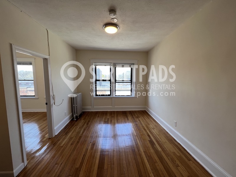 Photos of apartment on Commonwealth Ave.,Boston MA 02134