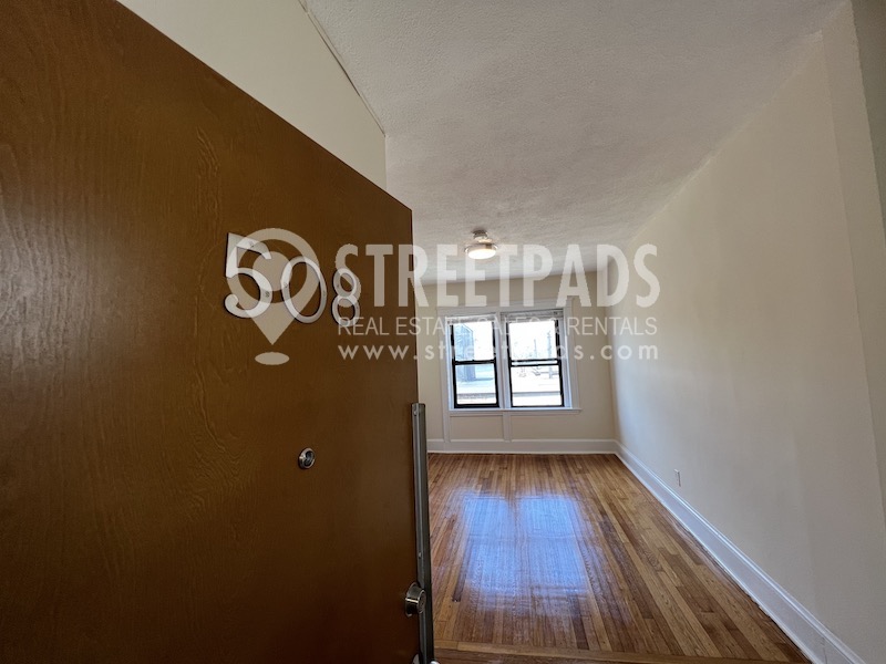 Photos of apartment on Commonwealth Ave.,Boston MA 02134