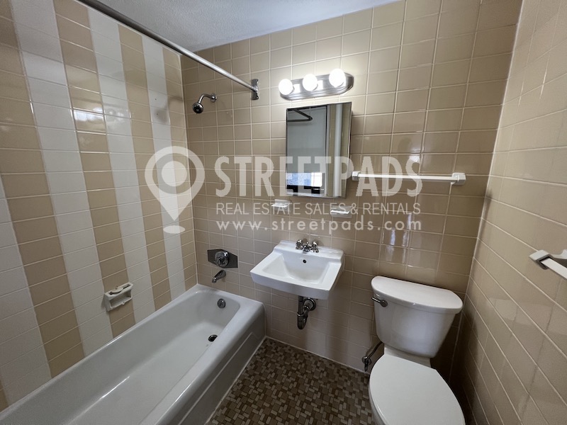 Photos of apartment on Commonwealth Ave.,Boston MA 02134