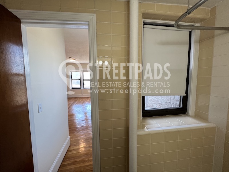 Photos of apartment on Commonwealth Ave.,Boston MA 02134