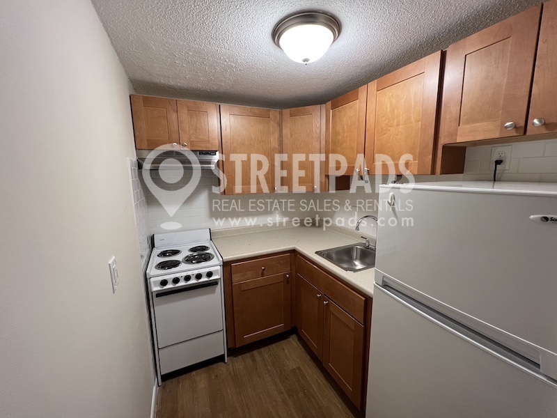 2018 Commonwealth Ave, Brighton