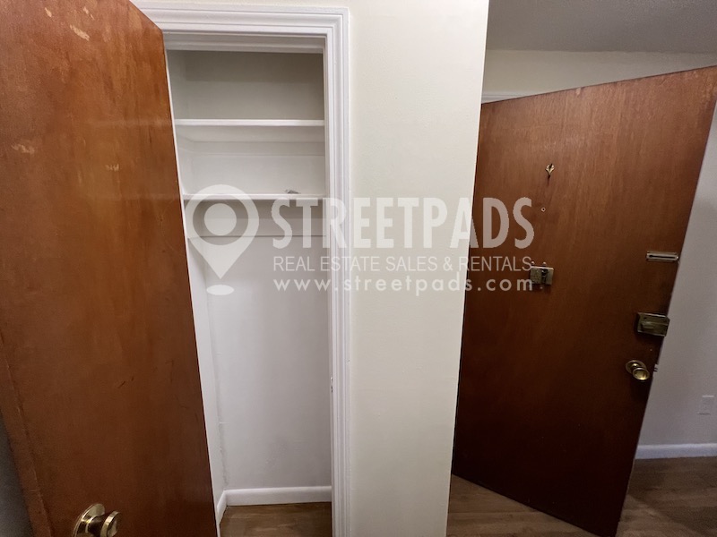 2018 Commonwealth Ave, Brighton