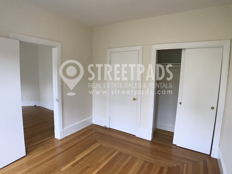 1539 Beacon St, Brighton