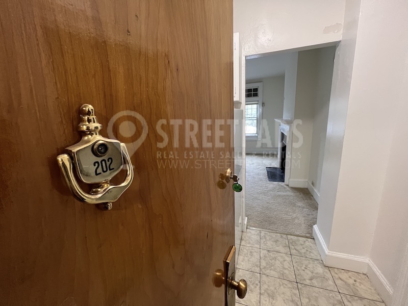 1223 Beacon St, Coolidge Corner