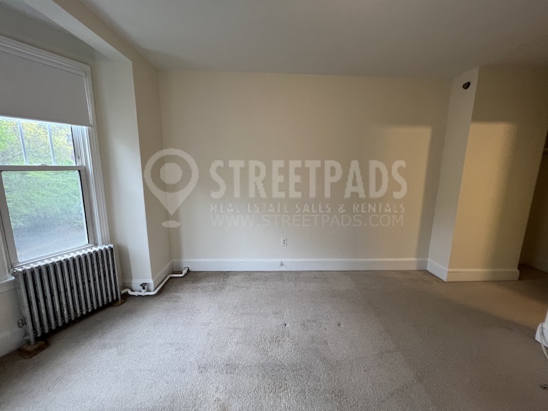 Photos of apartment on Beacon St.,Brookline MA 02446