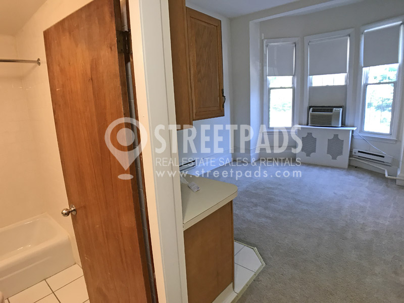 1223 Beacon St, Coolidge Corner