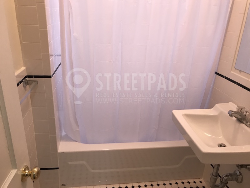 49 Worthington St, Mission Hill