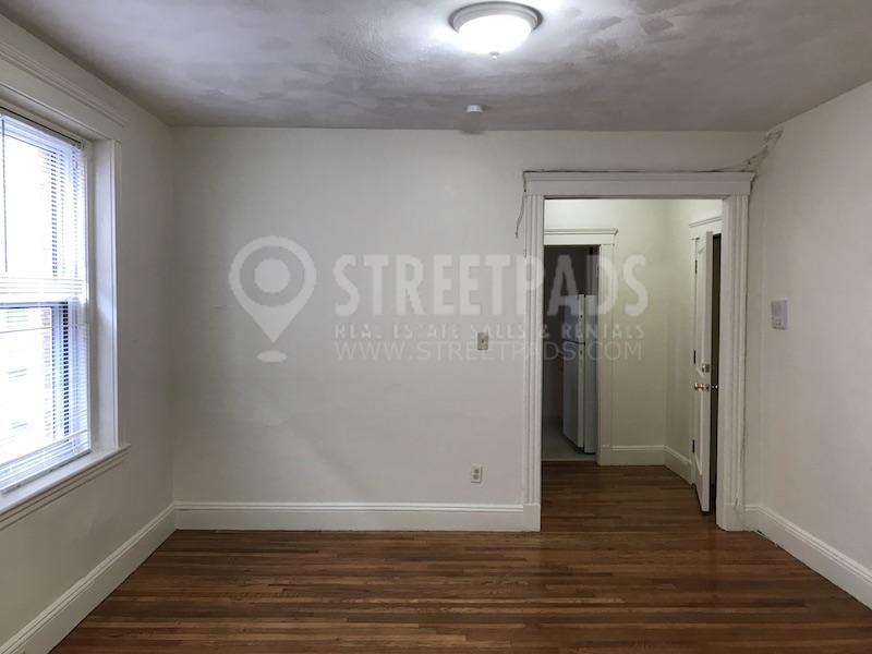 49 Worthington St, Mission Hill