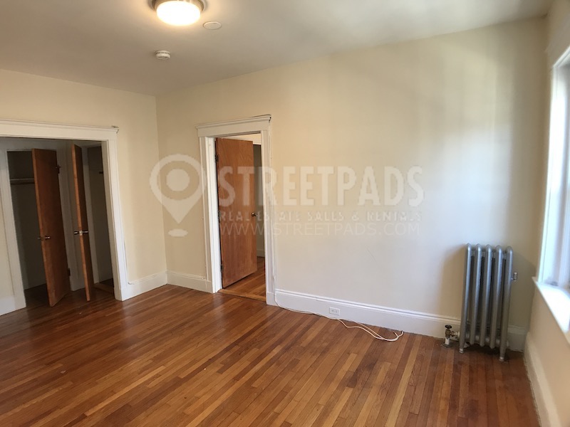 1315 Commonwealth Ave, Allston