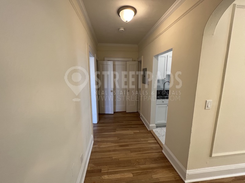 100 Kilsyth Rd, Brighton