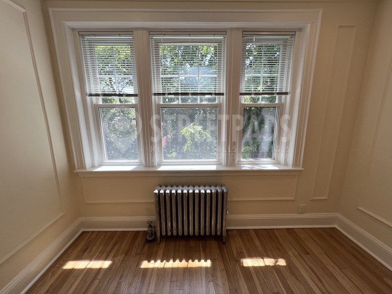 100 Kilsyth Rd, Brighton