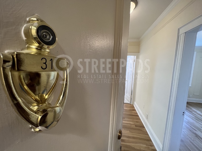 100 Kilsyth Rd, Brighton